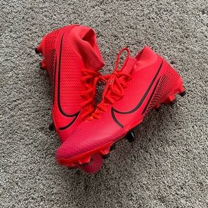Soccer spikes size 8 in women’s.